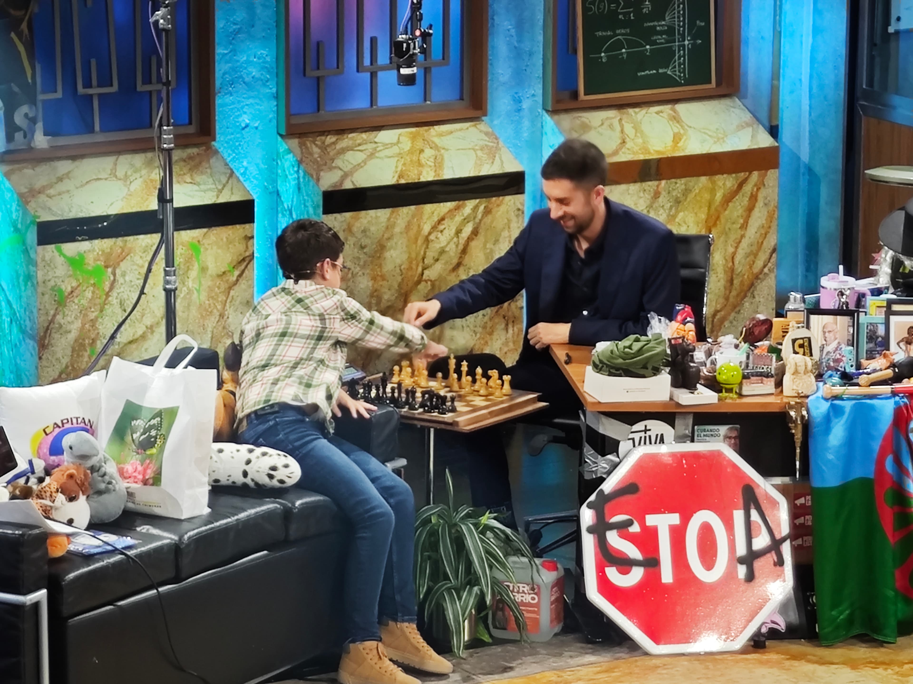 Fausti invitado de lujo en "La Revuelta"